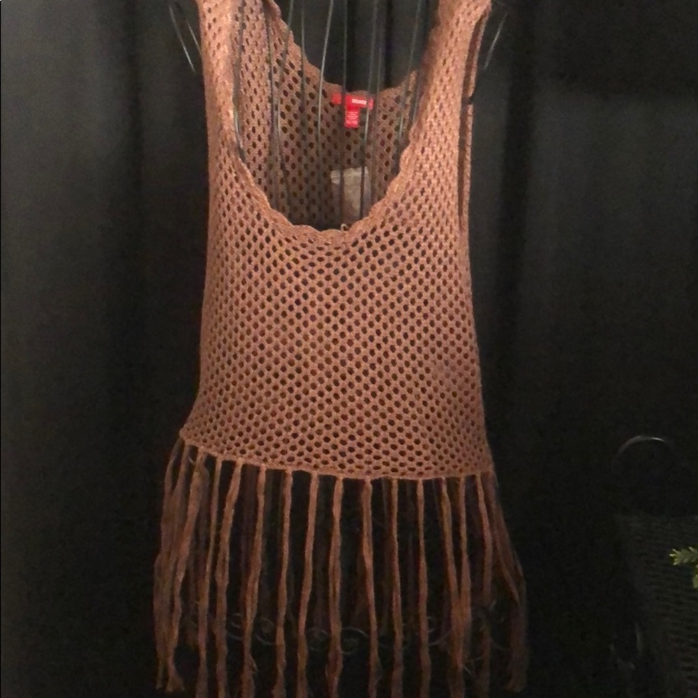 Ladies tank style sweater with long fringe
